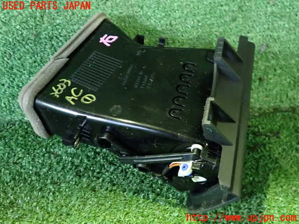 2UPJ-9236037526]BMW 528i(FR30)エアコン吹き出し口1 (右) 中古 (F10)_2