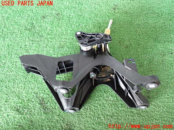 2UPJ-9236047560]CX-5(KF2P)MTシフトレバー 中古_4