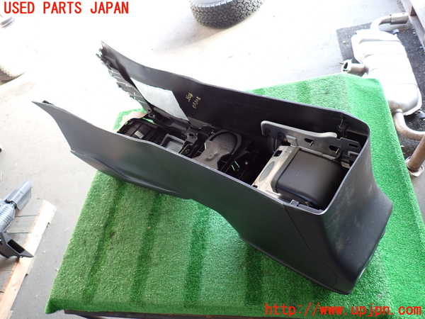 2UPJ-9236047540]CX-5(KF2P)センターコンソール 中古_5