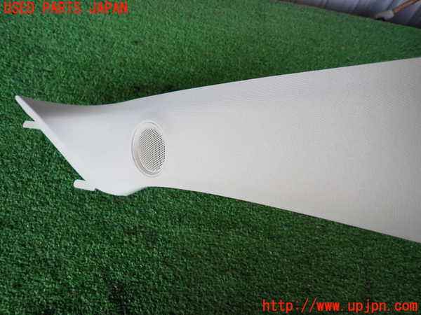 2UPJ-9236047655]CX-5(KF2P)右フロントピラートリム 中古_2