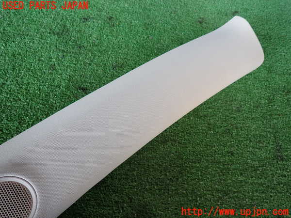 2UPJ-9236047655]CX-5(KF2P)右フロントピラートリム 中古_3