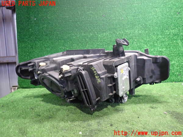 2UPJ-9236051132]BMW 320d ツーリング(3D20)(F31)左ヘッドライト HID 中古_3