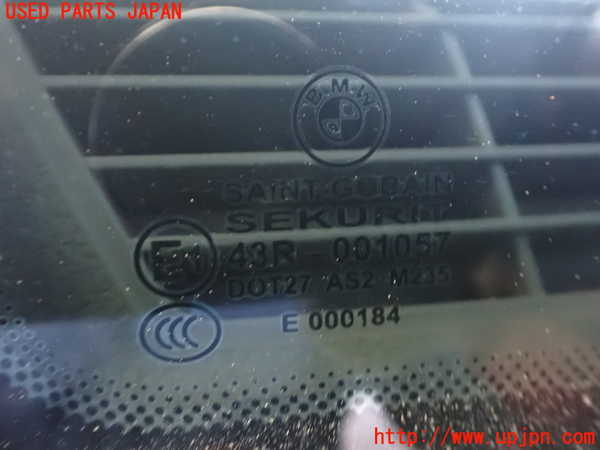 2UPJ-9236051382]BMW 320d ツーリング(3D20)(F31)左クォーターガラス (SEKURIT 43R-001057 M235) 中古_2