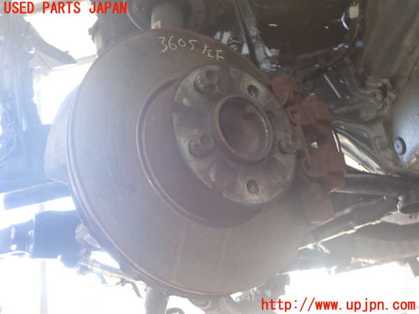 2UPJ-9236054295]BMW 320d ツーリング(3D20)(F31)左フロントナックルハブ 中古_2