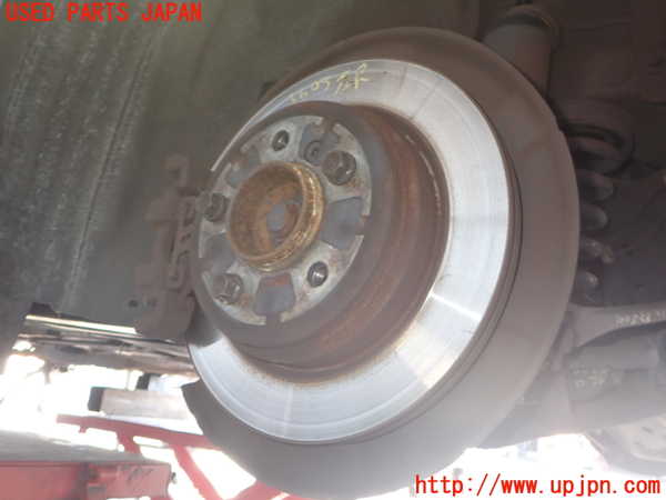 2UPJ-9236054305]BMW 320d ツーリング(3D20)(F31)左リアナックルハブ 中古_2