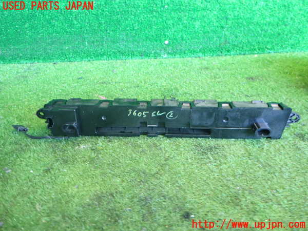 2UPJ-9236056307]BMW 320d ツーリング(3D20)(F31)スイッチ2 (MODE) 中古_2