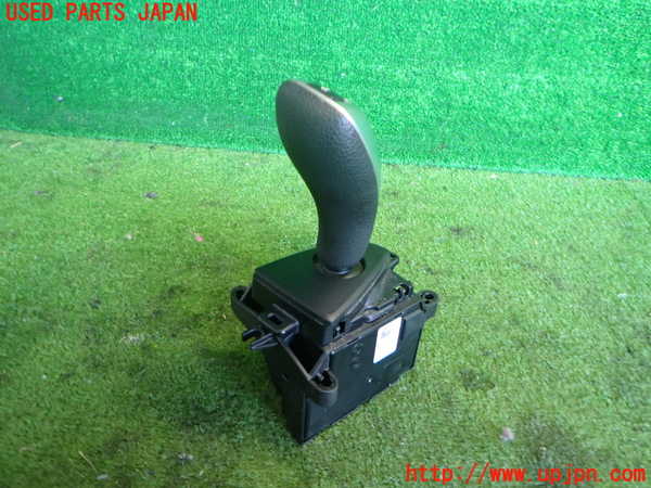 2UPJ-9236057555]BMW 320d ツーリング(3D20)(F31)ATシフトレバー 中古_2