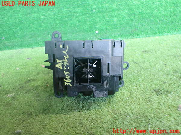 2UPJ-9236057555]BMW 320d ツーリング(3D20)(F31)ATシフトレバー 中古_4