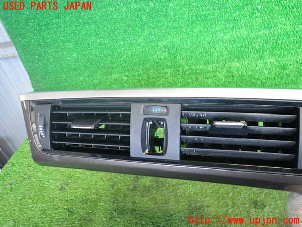 2UPJ-9236057526]BMW 320d ツーリング(3D20)(F31)エアコン吹き出し口1 (真中) 中古_3