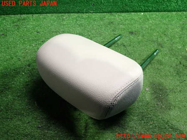 2UPJ-9236057150]BMW 320d ツーリング(3D20)(F31)右2列目ヘッドレスト 中古_3