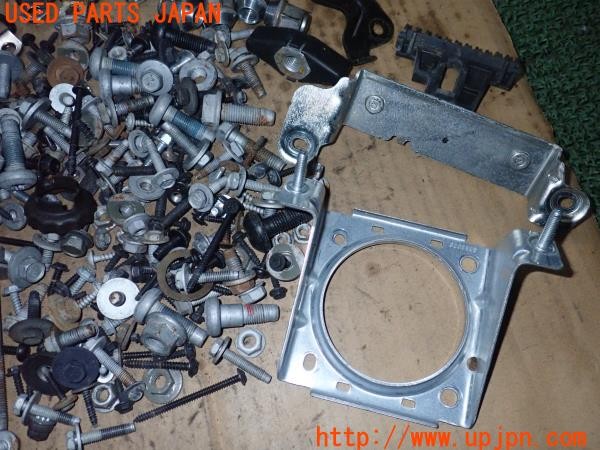 3UPJ=9236060720]ジープ コンパス(MK49)ネジ・ナット・ステー類 セット ジャンク_3