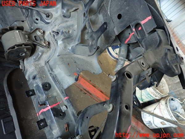 2UPJ-9236061042]ジープ・コンパス(MK49)コアサポート（カット） 中古_3