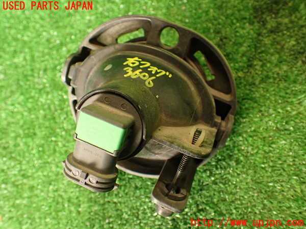 2UPJ-9236061180]ジープ・コンパス(MK49)右フォグ 中古_3