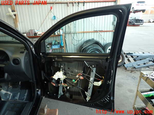 2UPJ-9236061230]ジープ・コンパス(MK49)右前ドア 中古 MOPAR M535 43R-000183_5