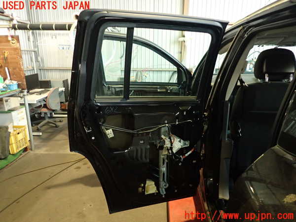2UPJ-9236061320]ジープ・コンパス(MK49)左後ドア ジャンク MOPAR M535 43R-000183_5