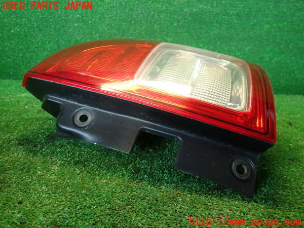 2UPJ-9236061530]ジープ・コンパス(MK49)右テールランプ 中古_2