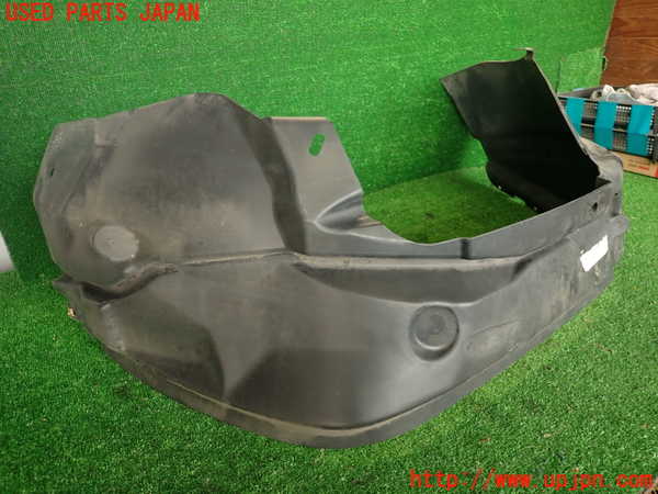 2UPJ-9236061090]ジープ・コンパス(MK49)右前フェンダーライナー 中古_3