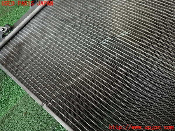 2UPJ-9236062321]ジープ・コンパス(MK49)ラジエーター1 中古_2