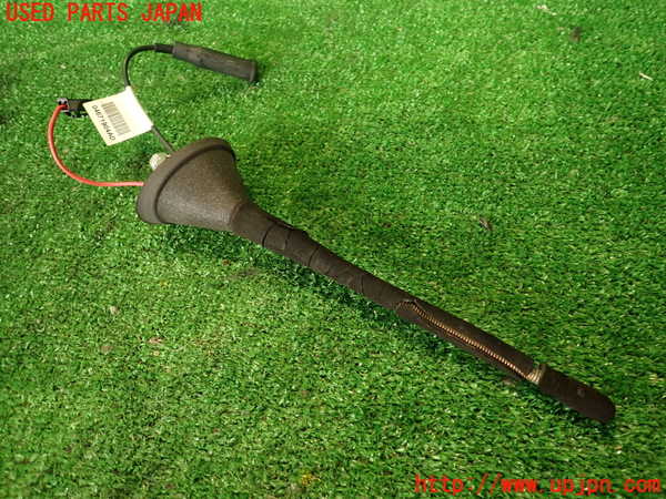 2UPJ-9236066550]ジープ・コンパス(MK49)アンテナ ジャンク_2