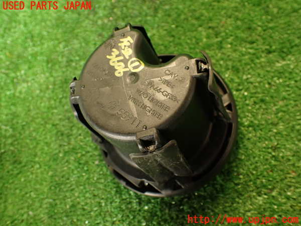 2UPJ-9236067821]ジープ・コンパス(MK49)灰皿1 中古_4