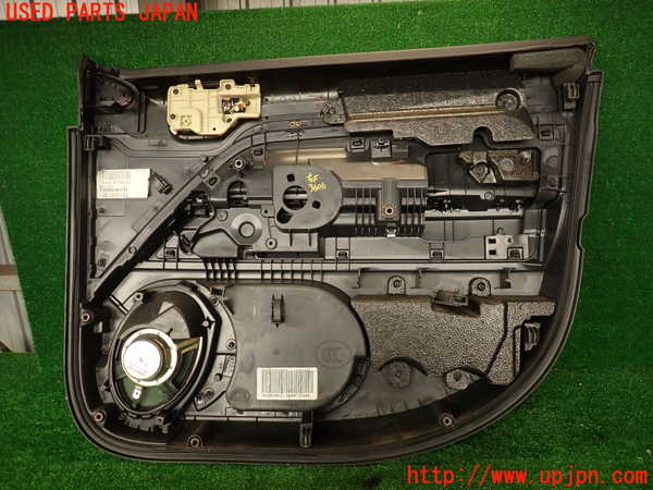 2UPJ-9236061264]ジープ・コンパス(MK49)左前ドア内張り 中古_5