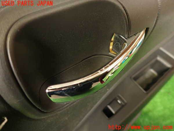 2UPJ-9236061294]ジープ・コンパス(MK49)右後ドア内張り 中古_3