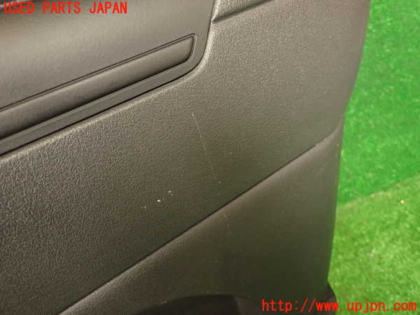 2UPJ-9236061294]ジープ・コンパス(MK49)右後ドア内張り 中古_4