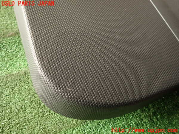 2UPJ-9236061578]ジープ・コンパス(MK49)バックドア内張り 中古_3