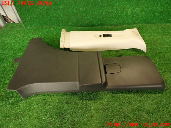 2UPJ-9236067665]ジープ・コンパス(MK49)右センターピラートリム 中古_3