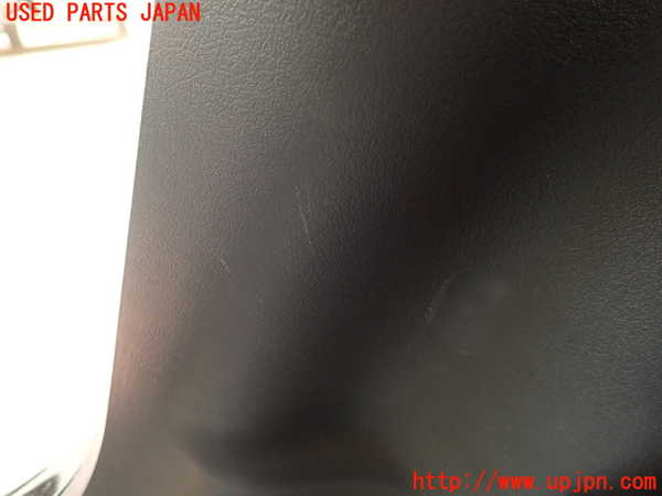 2UPJ-9236067675]ジープ・コンパス(MK49)右リアピラートリム 中古_5