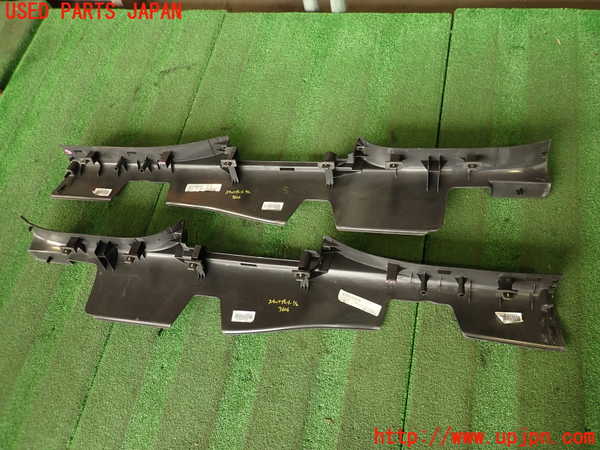 2UPJ-9236067740]ジープ・コンパス(MK49)スカッフプレート 中古_4