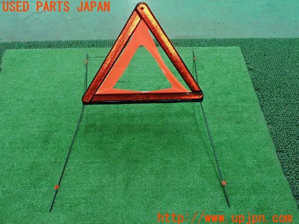 3UPJ=9236070643]BMW 528i ツーリング(MU30 F11)純正 純正 6 770 487 三角表示板 停止表示板 中古_3