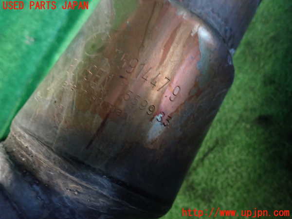 2UPJ-9236072042]BMW 528i ツーリング(MU30)エキマニ2 (触媒 マニバーター) 中古 (F11)_2