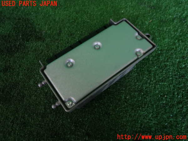 2UPJ-9236076145]BMW 528i ツーリング(MU30)エアバッグコンピューター 中古 (F11)_2