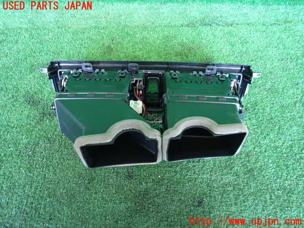 2UPJ-9236077526]BMW 528i ツーリング(MU30)エアコン吹き出し口1 (真中) 中古 (F11)_2