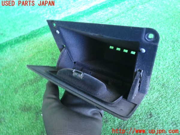 2UPJ-9236077841]BMW 528i ツーリング(MU30)小物入れ1 中古 (F11)_3