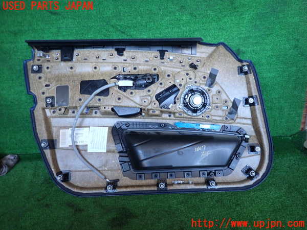 2UPJ-9236071234]BMW 528i ツーリング(MU30)右前ドア内張り 中古 (F11)_4