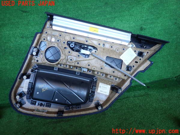 2UPJ-9236071324]BMW 528i ツーリング(MU30)左後ドア内張り 中古 (F11)_4