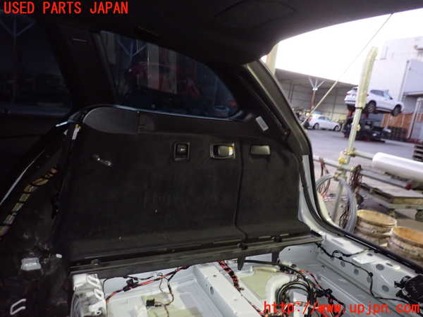 2UPJ-9236077675]BMW 528i ツーリング(MU30)右リアピラートリム 中古 (F11)_3