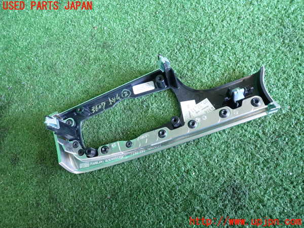 2UPJ-9236077692]BMW 528i ツーリング(MU30)内装トリム類2 中古 (F11)_2