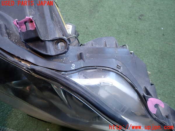 2UPJ-9236081130]レクサス・IS250C(GSE20)右ヘッドライト HID (ジャンク品) 中古_2