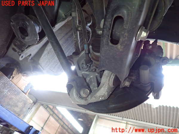 2UPJ-9236084300]レクサス・IS250C(GSE20)右リアナックルハブ 中古_2