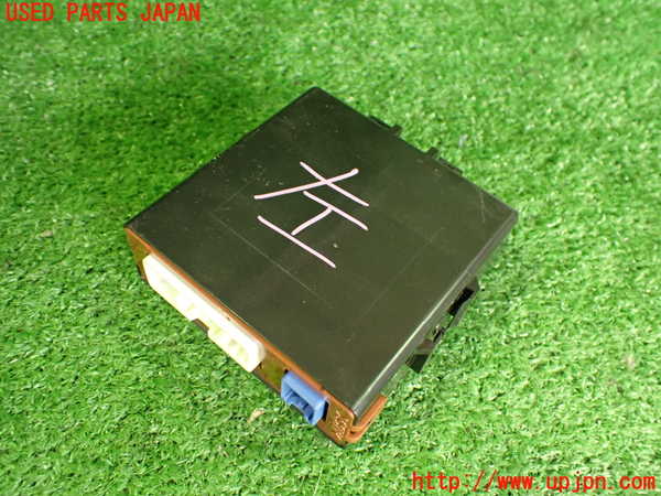 2UPJ-9236086149]レクサス・IS250C(GSE20)コンピューター4 中古_2