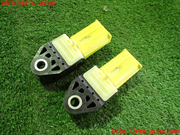 2UPJ-9236086358]レクサス・IS250C(GSE20)エアバッグセンサー3 中古_2