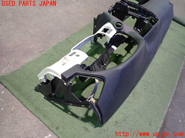 2UPJ-9236087505]レクサス・IS250C(GSE20)ダッシュボード 中古_2