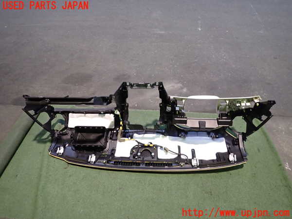 2UPJ-9236087505]レクサス・IS250C(GSE20)ダッシュボード 中古_4