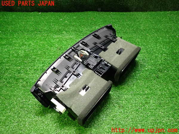 2UPJ-9236087526]レクサス・IS250C(GSE20)エアコン吹き出し口1 (真中) 中古_2