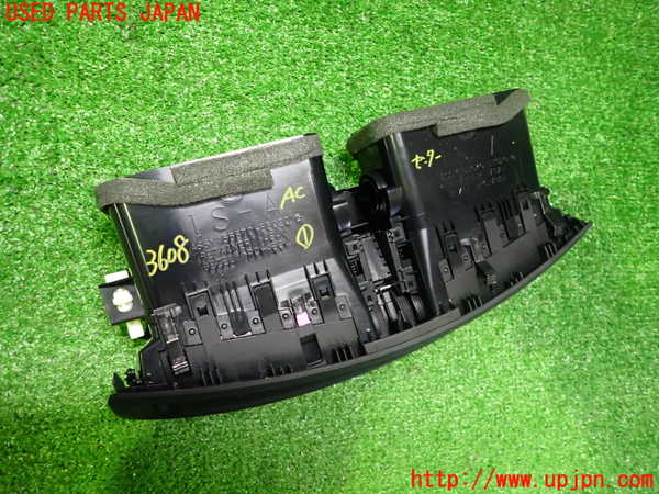 2UPJ-9236087526]レクサス・IS250C(GSE20)エアコン吹き出し口1 (真中) 中古_3