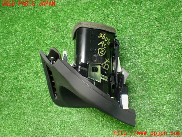 2UPJ-9236087527]レクサス・IS250C(GSE20)エアコン吹き出し口2 (右) 中古_2