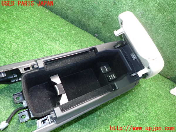 2UPJ-9236087540]レクサス・IS250C(GSE20)センターコンソール 中古_3